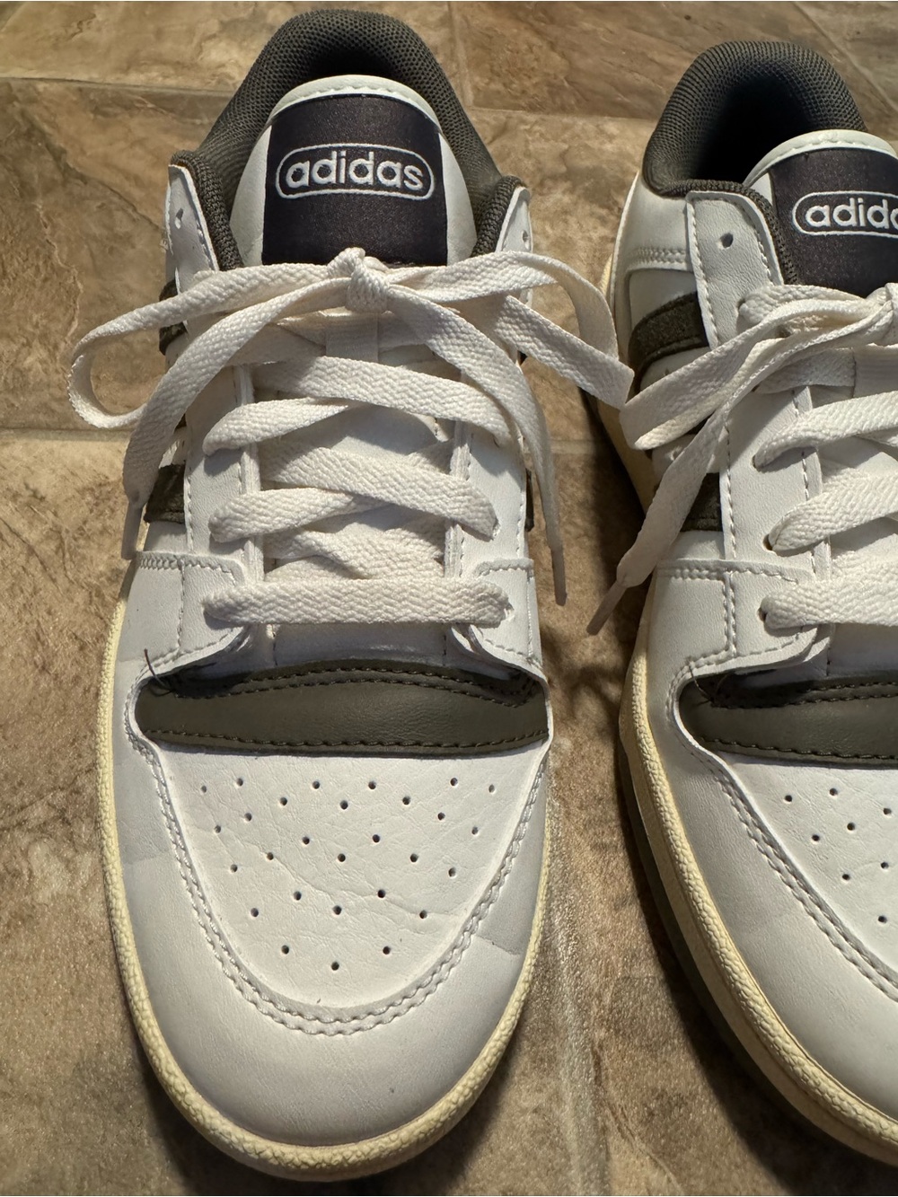 adidas White and Green Low-Top Sneakers with Cream Accents - Picture 2 of 8